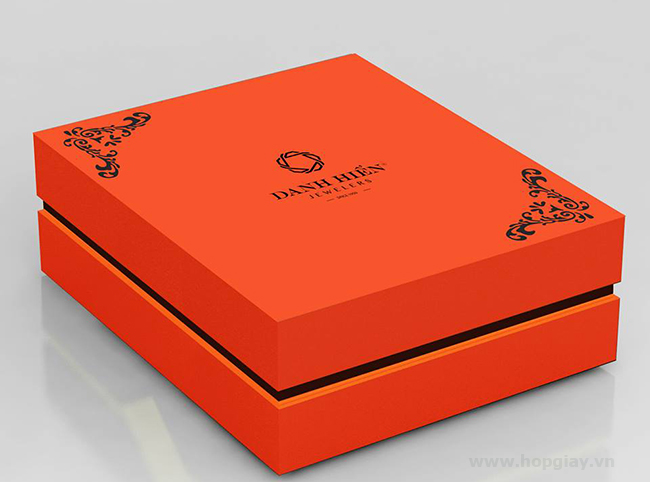 Hộp QTB001